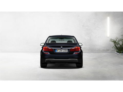 BMW 5 Serie 520i 184PK / M-sport / I-drive / LCI *NAP*