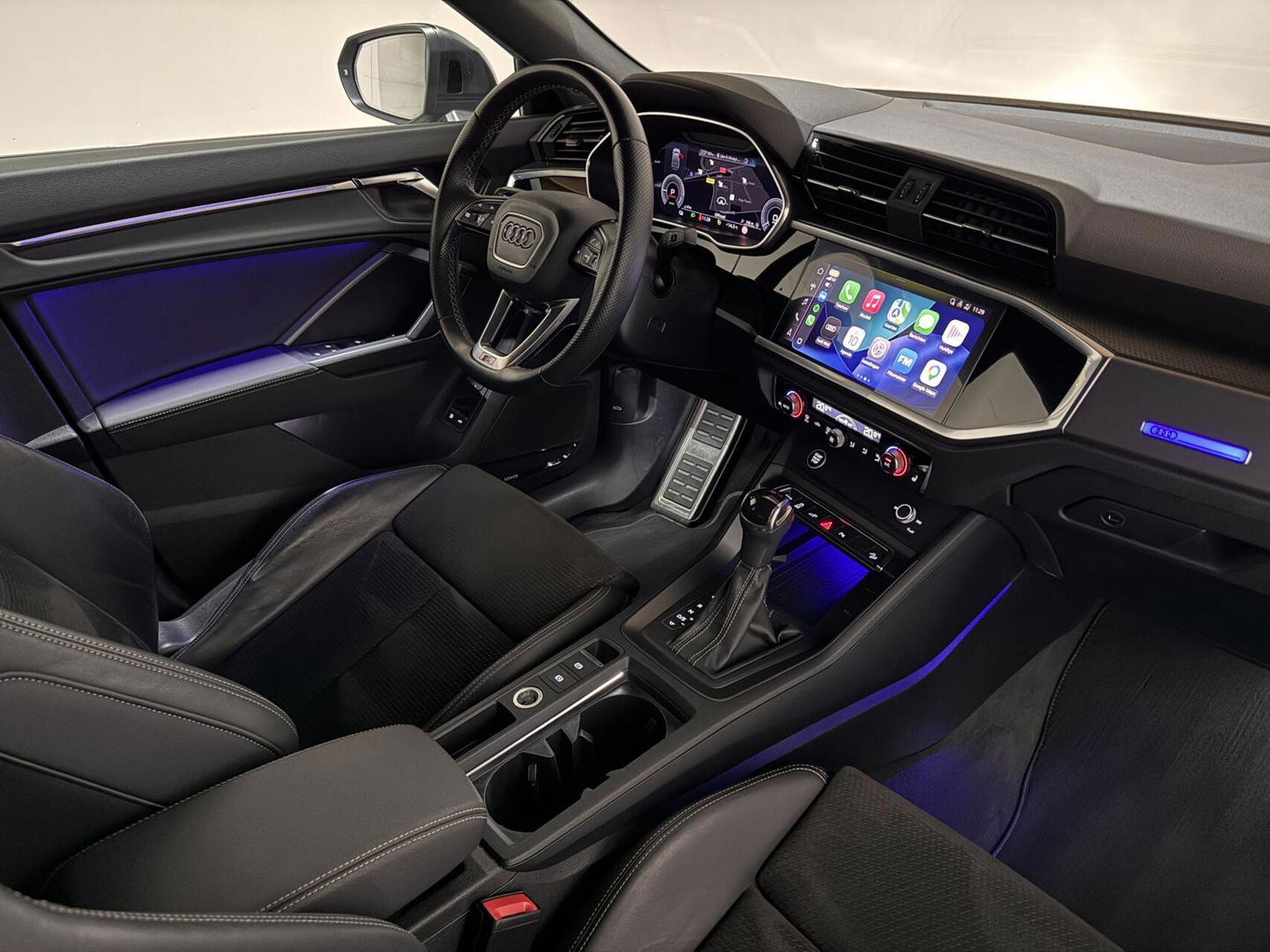 Audi Q3 Sportback 45 TFSIe Black Edition S-line Pano Sonos Memory ACC