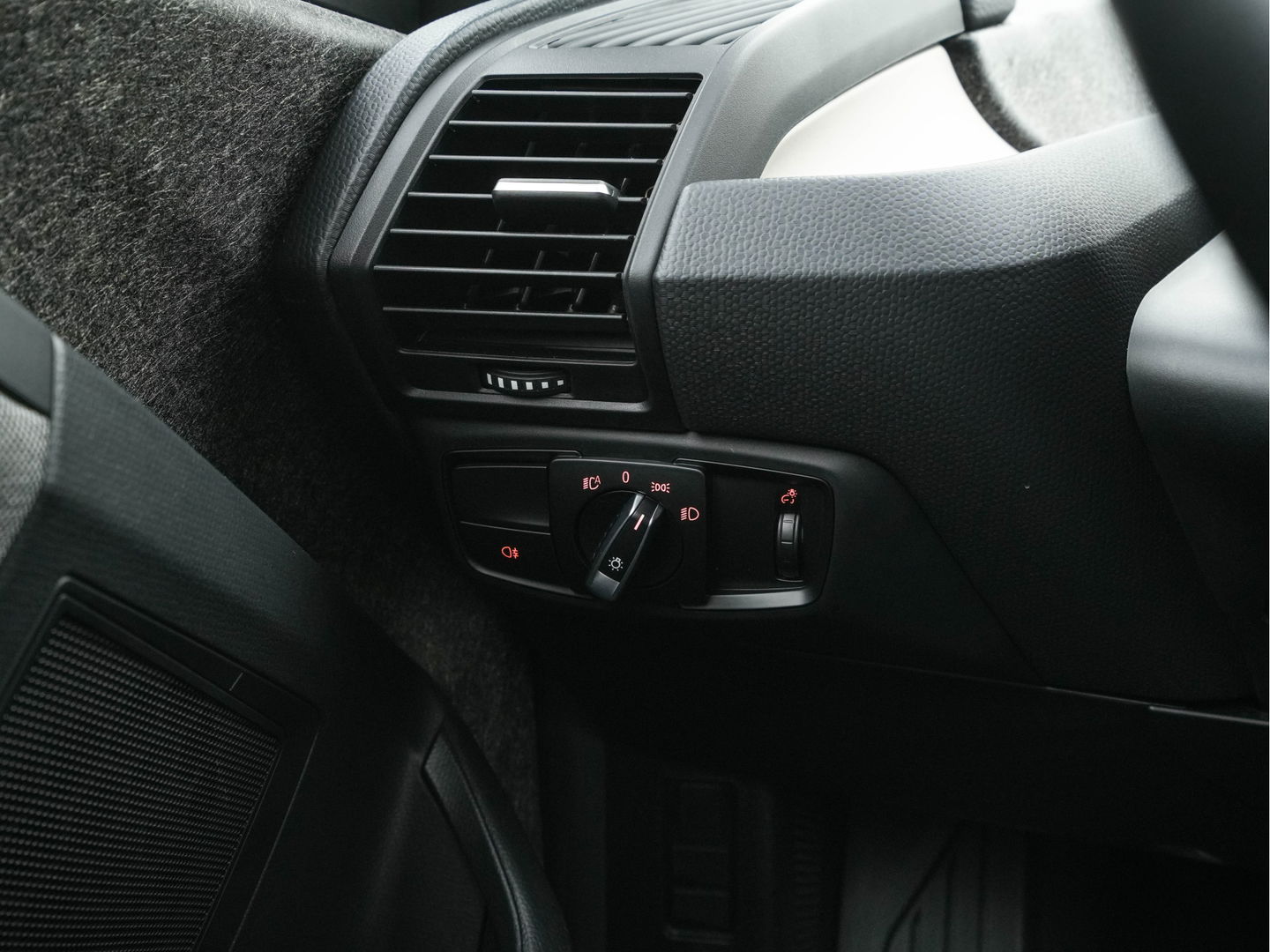 BMW i3 Basis 120Ah Sport 42 kWh [ 3-Fase-11kW ] {SOH-100%} (INCL-BTW) *HEATPUMP | FULL-LED | NAVI-FULLMAP | KEYLESS | COMFORTSEATS | ECC | CCS-FASTLOADER | PDC | DIGI-COCKPIT | CRUISE | 20''ALU*