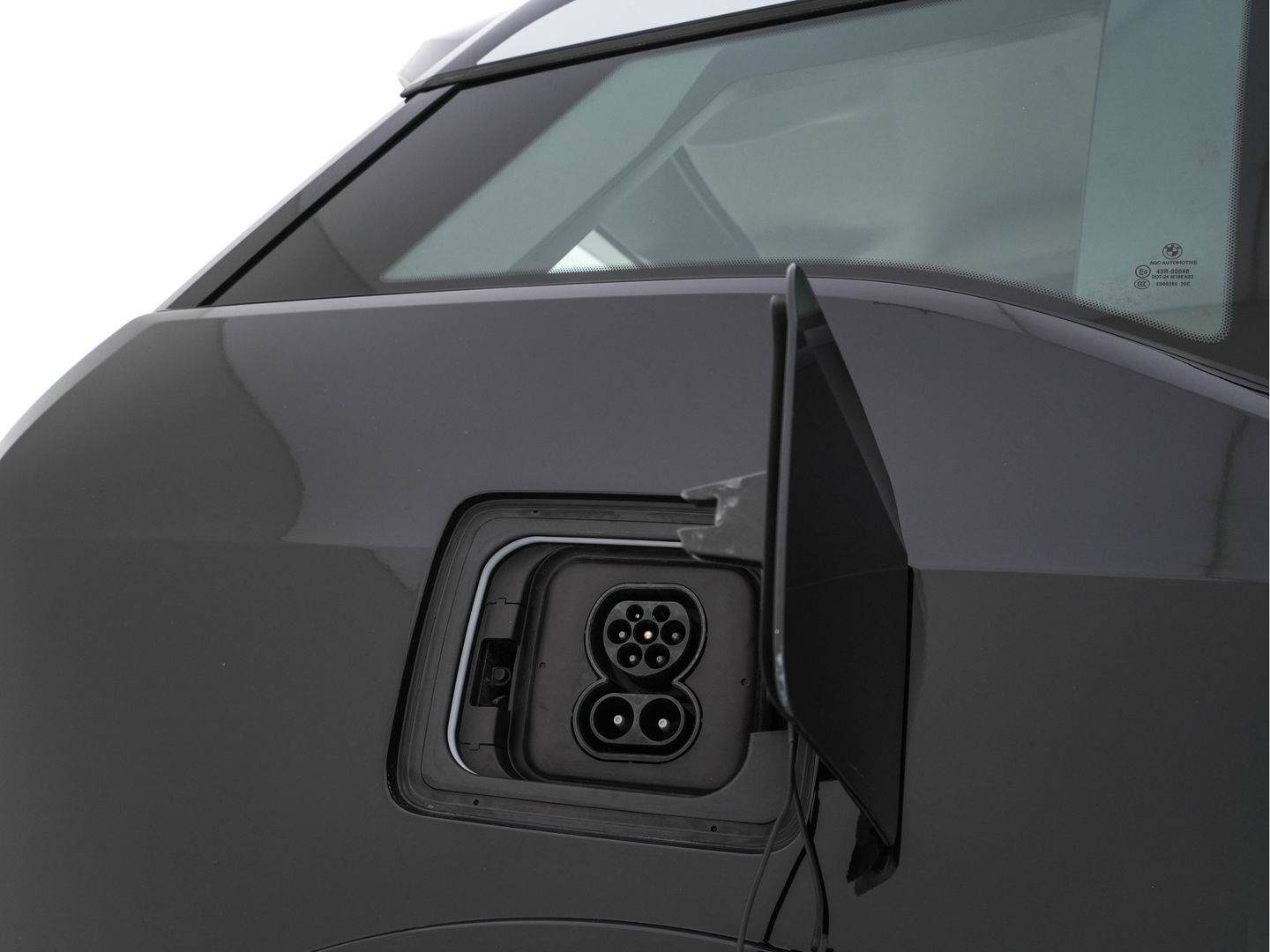 BMW i3 Basis 120Ah Sport 42 kWh [ 3-Fase-11kW ] {SOH-100%} (INCL-BTW) *HEATPUMP | FULL-LED | NAVI-FULLMAP | KEYLESS | COMFORTSEATS | ECC | CCS-FASTLOADER | PDC | DIGI-COCKPIT | CRUISE | 20''ALU*