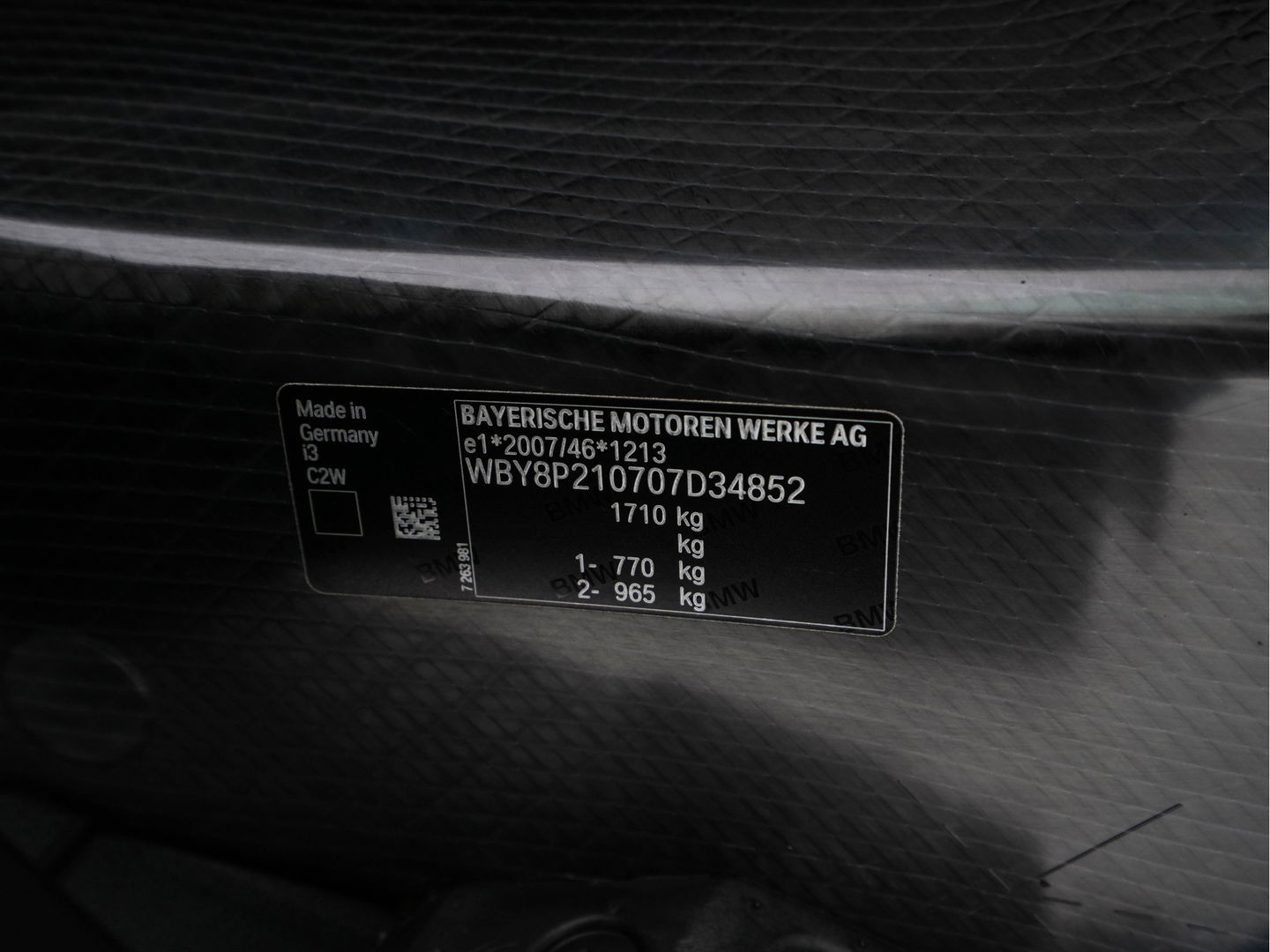 BMW i3 Basis 120Ah Sport 42 kWh [ 3-Fase-11kW ] {SOH-100%} (INCL-BTW) *HEATPUMP | FULL-LED | NAVI-FULLMAP | KEYLESS | COMFORTSEATS | ECC | CCS-FASTLOADER | PDC | DIGI-COCKPIT | CRUISE | 20''ALU*