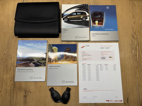 Mercedes-Benz A-Klasse 160 BlueEFF Business Class | Unieke Kilometerstand! | Origineel Nederlands | Bluetooth | Airconditioning | Multifunctioneel Stuurwiel | Automatische Verlichting | Elektrische Spiegels |