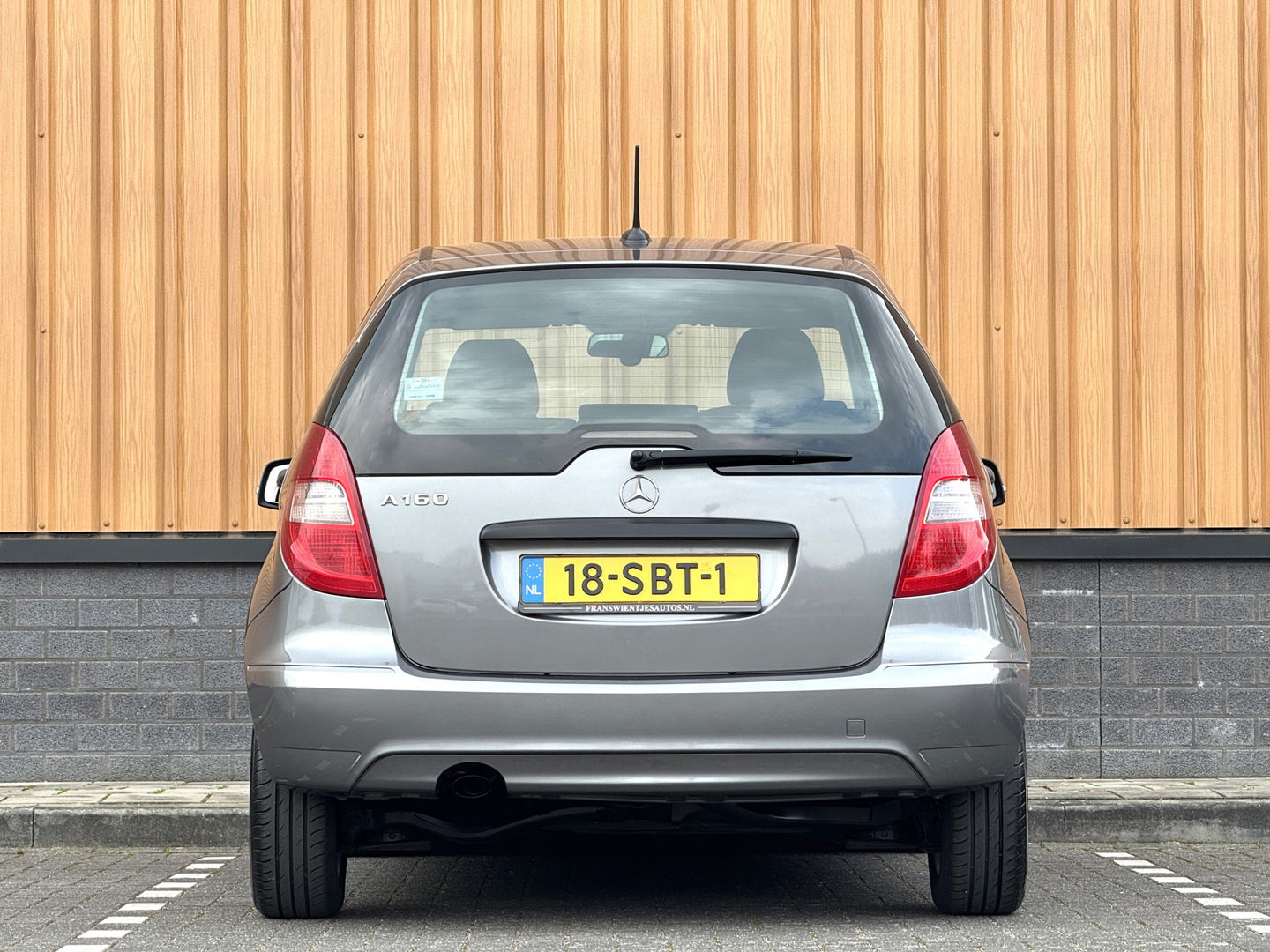 Mercedes-Benz A-Klasse 160 BlueEFF Business Class | Unieke Kilometerstand! | Origineel Nederlands | Bluetooth | Airconditioning | Multifunctioneel Stuurwiel | Automatische Verlichting | Elektrische Spiegels |