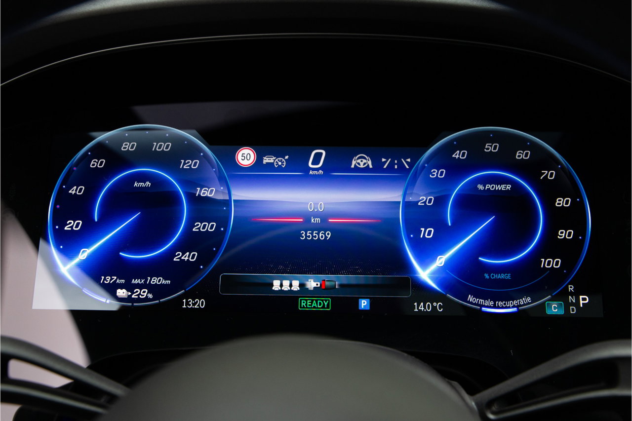 Mercedes-Benz EQS