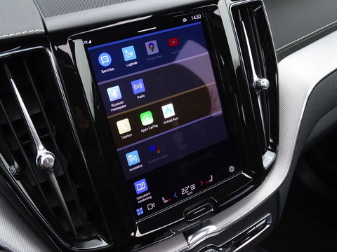 Volvo XC60 T6 Recharge 350PK automaat / R-Design / LED