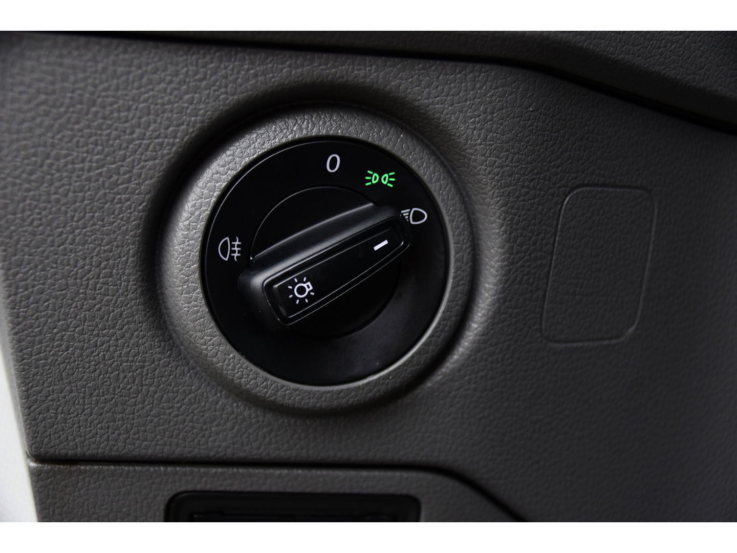 MAN TGE 30 2.0 L3H2 Black Edition Camera, Cruise, Carplay, LED, Automaat, 177pk, Trekhaak, Geveerde stoel, Sensoren, Uniek!