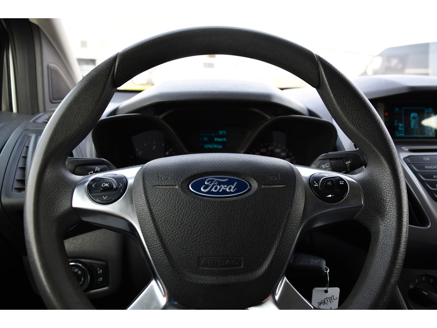 Ford Transit Connect 1.5 TDCI L2 PB Edition Sensoren, Airco, 120pk, Voorruitverwarming, 3 zits, Uniek!