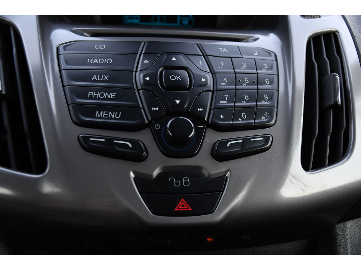 Ford Transit Connect 1.5 TDCI L2 PB Edition Sensoren, Airco, 120pk, Voorruitverwarming, 3 zits, Uniek!