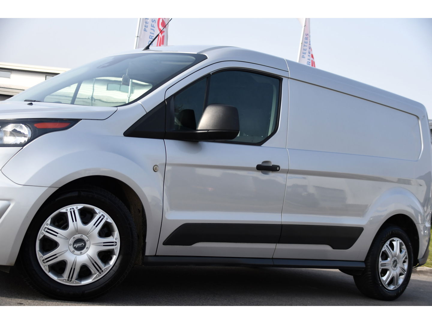 Ford Transit Connect 1.5 TDCI L2 PB Edition Sensoren, Airco, 120pk, Voorruitverwarming, 3 zits, Uniek!