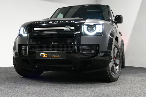 Land Rover Defender 110 2.0 P400e 110 X / Panoramadak / Elektr. verstelbare voorstoelen + memory / Matrix LED / Rondomzichtcamera / HUD / Koelkast in armleuning / Head-up / Apple Carplay - Android Auto / Stoelkoeling & verwarming / Luchtvering / Meridian Surround Sound / Ele