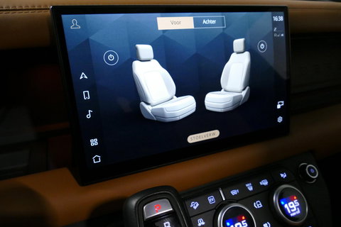Land Rover Defender 110 2.0 P400e 110 X / Panoramadak / Elektr. verstelbare voorstoelen + memory / Matrix LED / Rondomzichtcamera / HUD / Koelkast in armleuning / Head-up / Apple Carplay - Android Auto / Stoelkoeling & verwarming / Luchtvering / Meridian Surround Sound / Ele