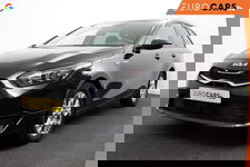 Kia Ceed Sportswagon - 1.0 T-GDi 101pk Prestige Navigatie Apple Carplay/Android Auto Camera Stoel- en stuurverwarming Cruise Control Climatronic Start/Stop systeem Getinte ramen