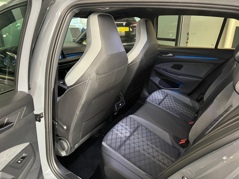 Volkswagen Golf 1.5 eTSI R Line Pano|HuD|H/K|Keyles|IQ|Camera