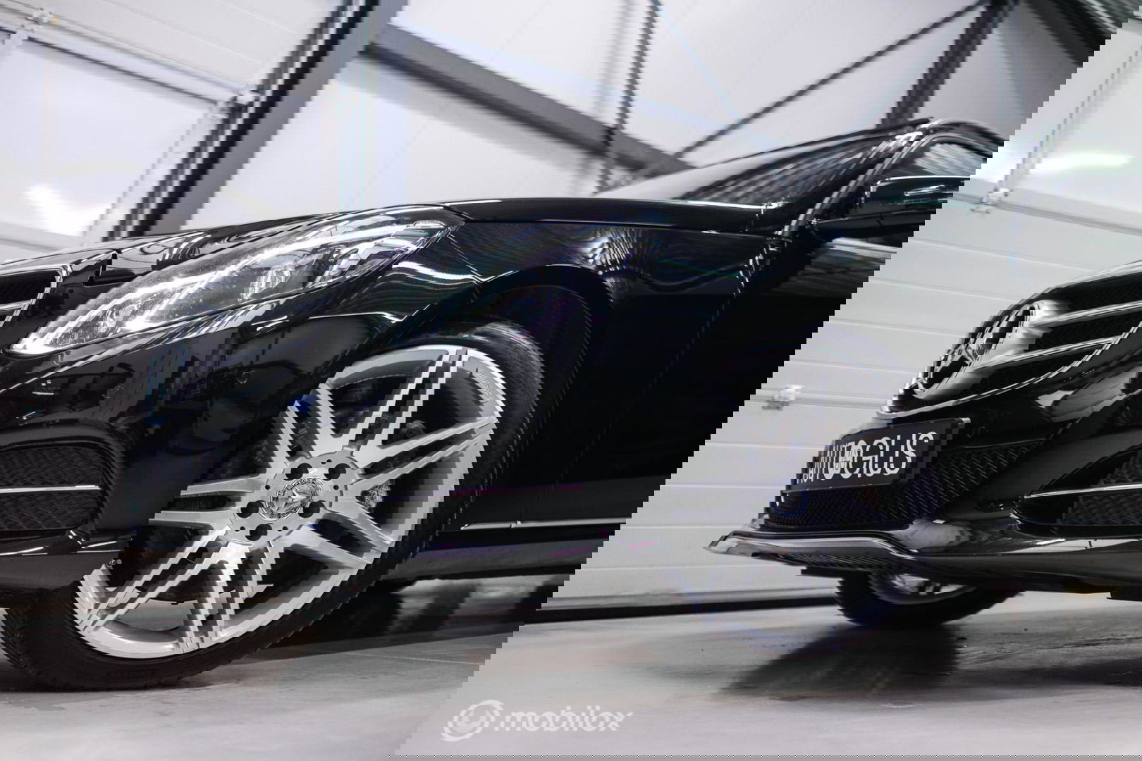 Mercedes-Benz E-Klasse Estate 400 Prestige Elegance 333 pk | Massage | Luchtvering | Stoelkoeling | Leder pakket | Zonneschermen | LED | Trekhaak | Pan