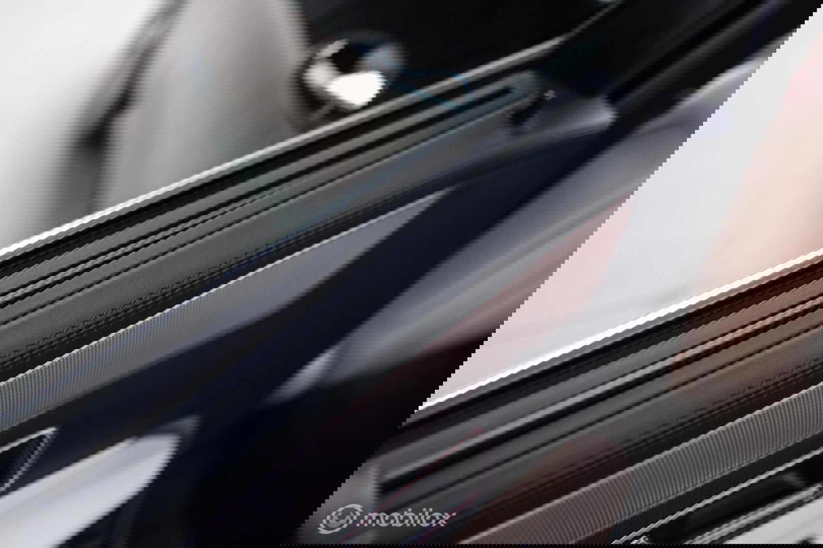 Mercedes-Benz E-Klasse Estate 400 Prestige Elegance 333 pk | Massage | Luchtvering | Stoelkoeling | Leder pakket | Zonneschermen | LED | Trekhaak | Pan