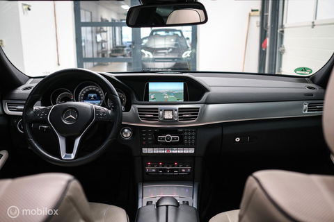 Mercedes-Benz E-Klasse Estate 400 Prestige Elegance 333 pk | Massage | Luchtvering | Stoelkoeling | Leder pakket | Zonneschermen | LED | Trekhaak | Pan