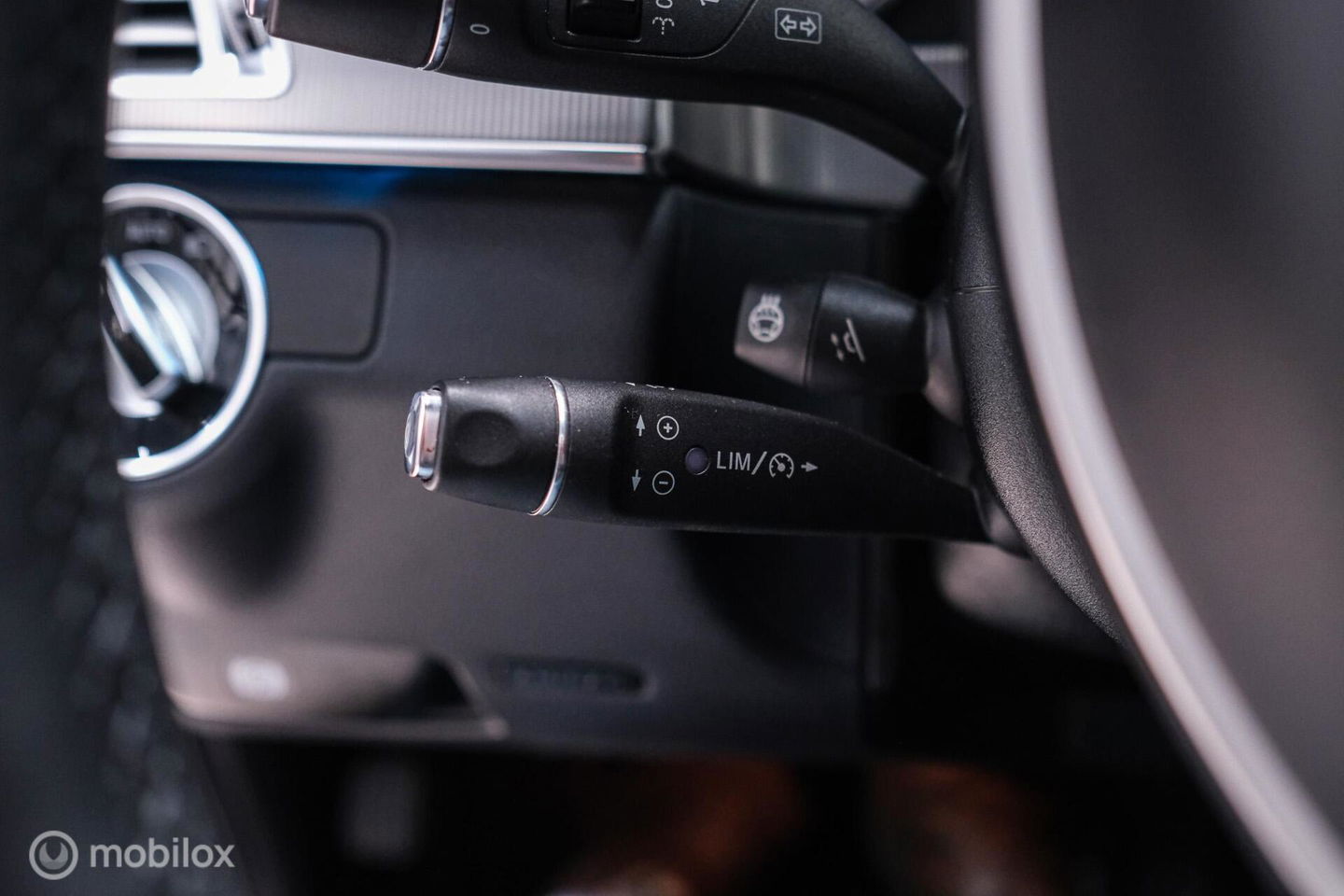 Mercedes-Benz E-Klasse Estate 400 Prestige Elegance 333 pk | Massage | Luchtvering | Stoelkoeling | Leder pakket | Zonneschermen | LED | Trekhaak | Pan