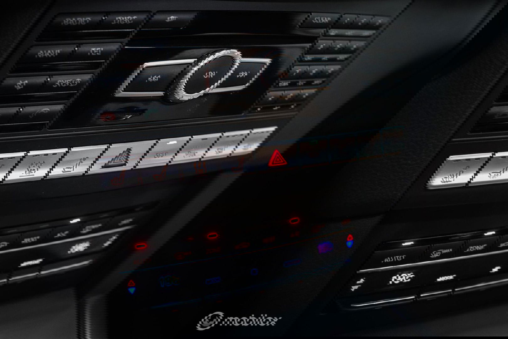 Mercedes-Benz E-Klasse Estate 400 Prestige Elegance 333 pk | Massage | Luchtvering | Stoelkoeling | Leder pakket | Zonneschermen | LED | Trekhaak | Pan