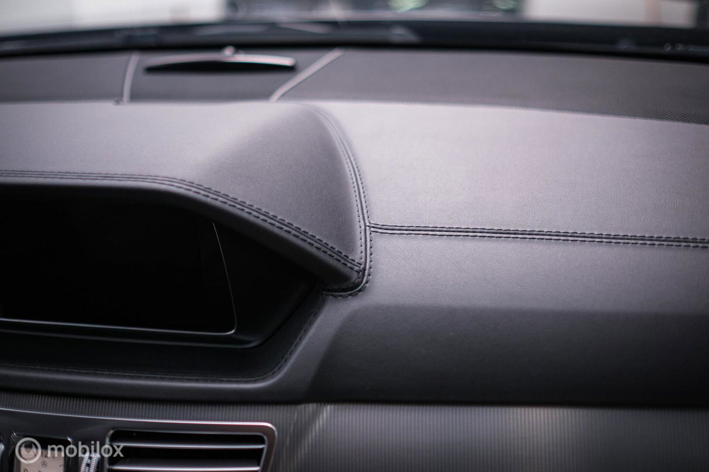 Mercedes-Benz E-Klasse Estate 400 Prestige Elegance 333 pk | Massage | Luchtvering | Stoelkoeling | Leder pakket | Zonneschermen | LED | Trekhaak | Pan