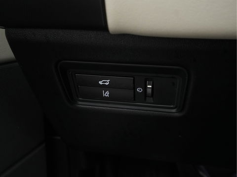 Land Rover Range Rover Sport 3.0 SDV6 Hybrid Autobiography Dynamic AWD Aut. *PANO | BI-XENON | TOP-VIEW | LEATHER | BLIND-SPOT | MEMORY-PACK | NAVI-FULLMAP | CRUISE | SPORT-SEATS | DIGI-COCKPIT | LANE-ASSIST | TOWBAR |  21"ALU *