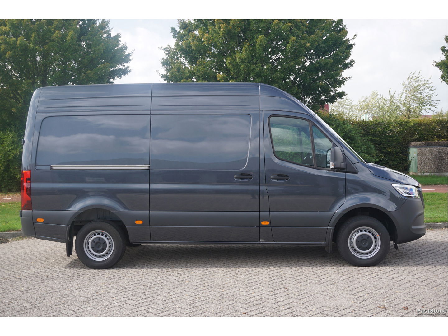 Mercedes-Benz Sprinter 317CDI Pro L2H2 BPM VRIJ!! 10.25" Mbux Cam, Gev. Stoel, 3.5T Trekgewicht, LED!! NR. A529*