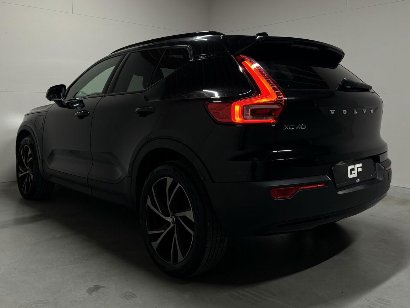 Volvo XC40 1.5 T5 Recharge R-Design Pano Leer Camera Cruise Carplay