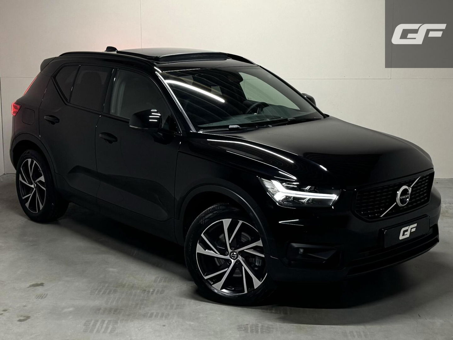 Volvo XC40 1.5 T5 Recharge R-Design Pano Leer Camera Cruise Carplay