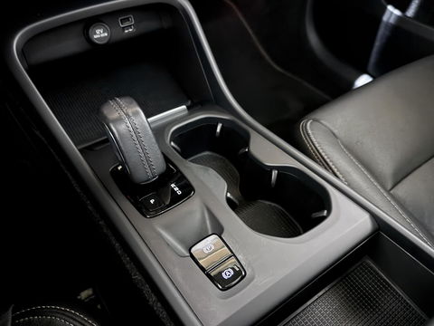 Volvo XC40 1.5 T5 Recharge R-Design Pano Leer Camera Cruise Carplay