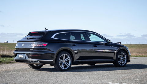 Volkswagen Arteon 1.4 TSI eHybrid R-Line Business CARPLAY / LEER / CAMERA / MEMMORY / LED / STOELVERWARMING