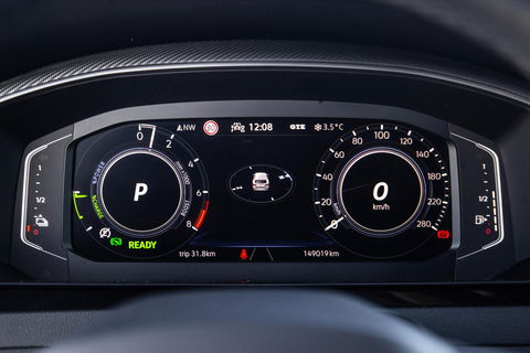 Volkswagen Arteon 1.4 TSI eHybrid R-Line Business CARPLAY / LEER / CAMERA / MEMMORY / LED / STOELVERWARMING