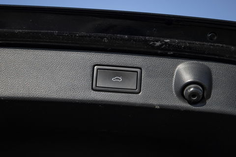 Volkswagen Arteon 1.4 TSI eHybrid R-Line Business CARPLAY / LEER / CAMERA / MEMMORY / LED / STOELVERWARMING