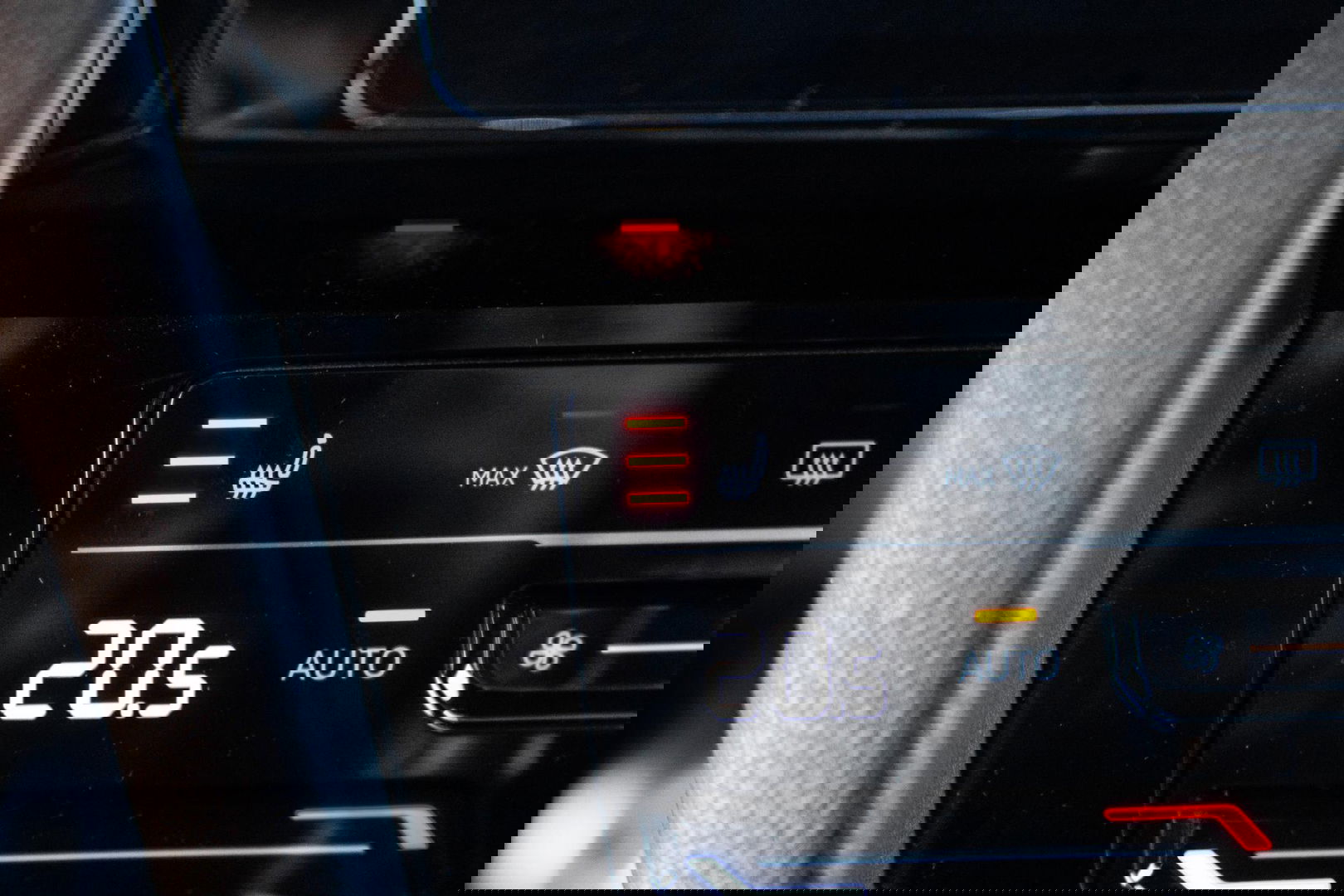 Volkswagen Arteon 1.4 TSI eHybrid R-Line Business CARPLAY / LEER / CAMERA / MEMMORY / LED / STOELVERWARMING