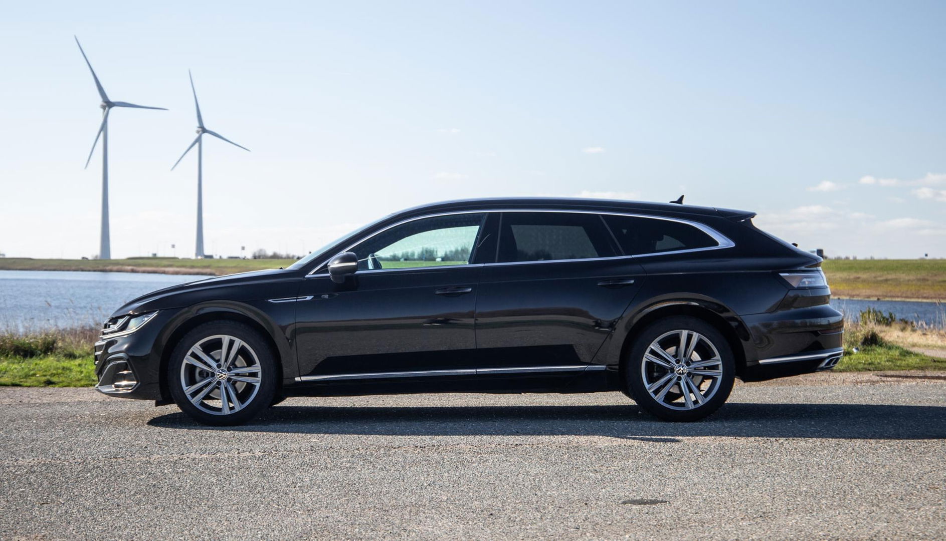 Volkswagen Arteon 1.4 TSI eHybrid R-Line Business CARPLAY / LEER / CAMERA / MEMMORY / LED / STOELVERWARMING