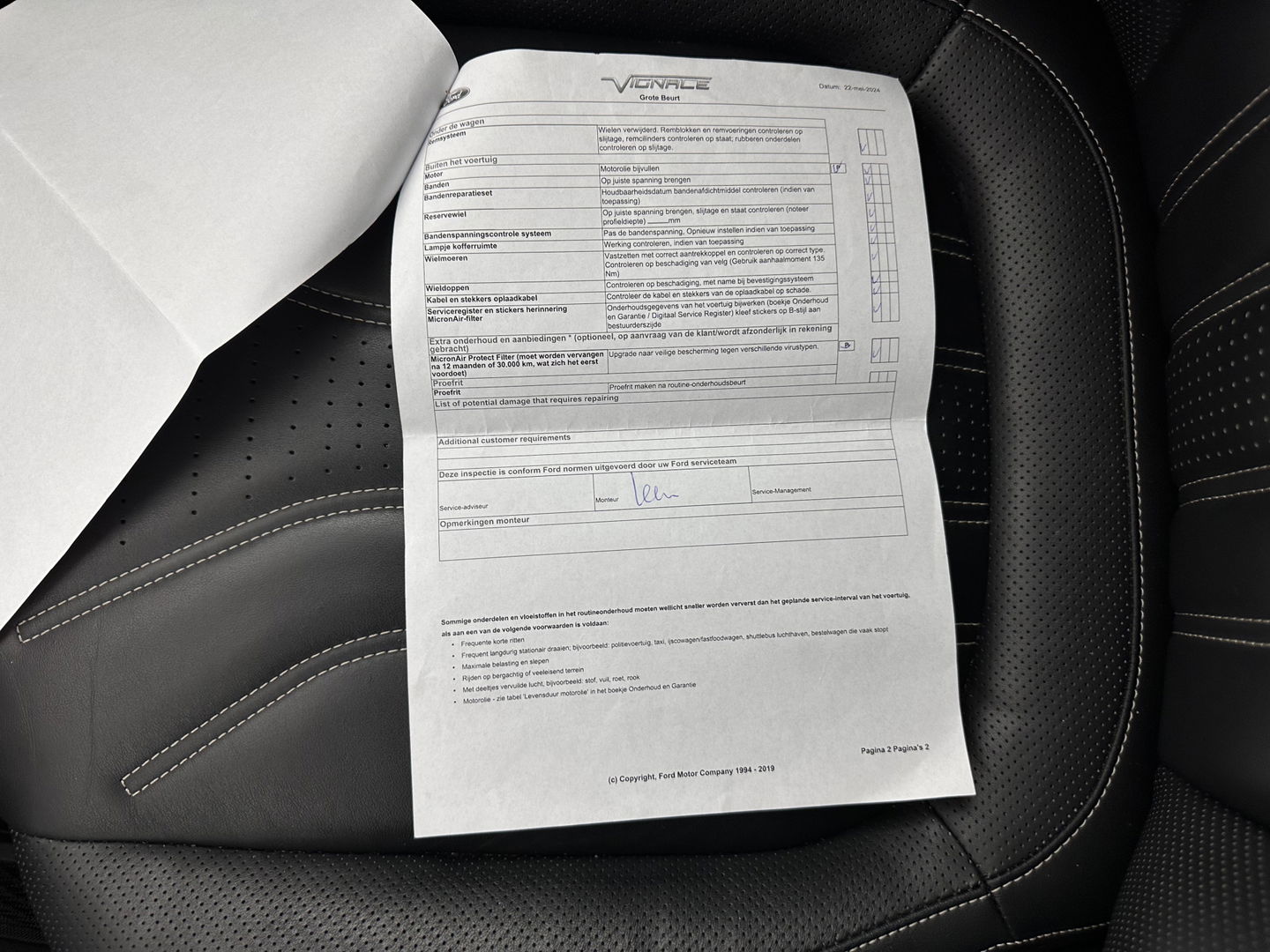 Ford Kuga 2.5 PHEV Vignale (Plug-In) (INCL-BTW) Aut. *LEATHER | DIGI-COCKPIT | FULL-LED | KEYLESS | CAMERA | DAB | CARPLAY | NAVI-FULLMAP | MEMORY-PACK | HEATED-COMFORTSEATS | PRIVACYGLASS | TOWBAR | LANE-ASSIST | 18''ALU*