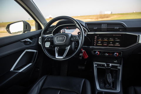 Audi Q3 45 TFSI e edition AUTOMAAT / PLUG IN HYBRID / STOELVERWARMING / LEER / VIRTUAL COCKPIT / CRUISE CONTROLE / DEALER ONDERHOUDEN