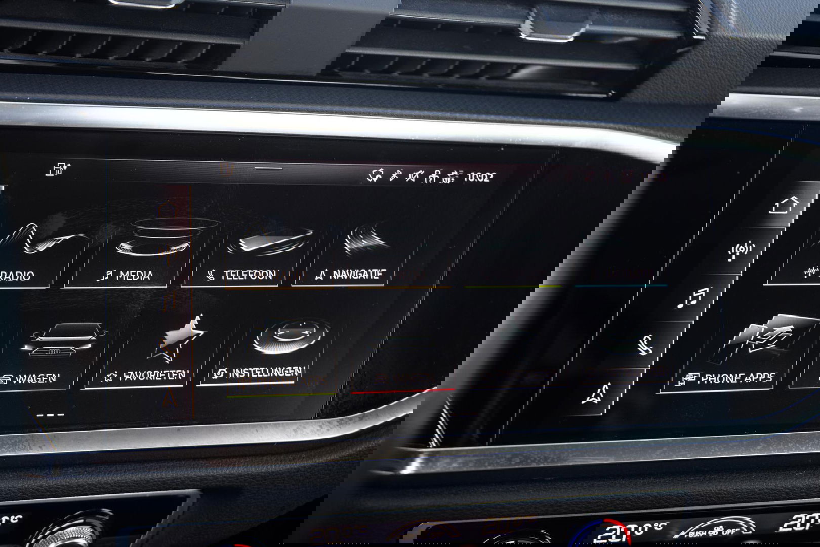 Audi Q3 45 TFSI e edition AUTOMAAT / PLUG IN HYBRID / STOELVERWARMING / LEER / VIRTUAL COCKPIT / CRUISE CONTROLE / DEALER ONDERHOUDEN