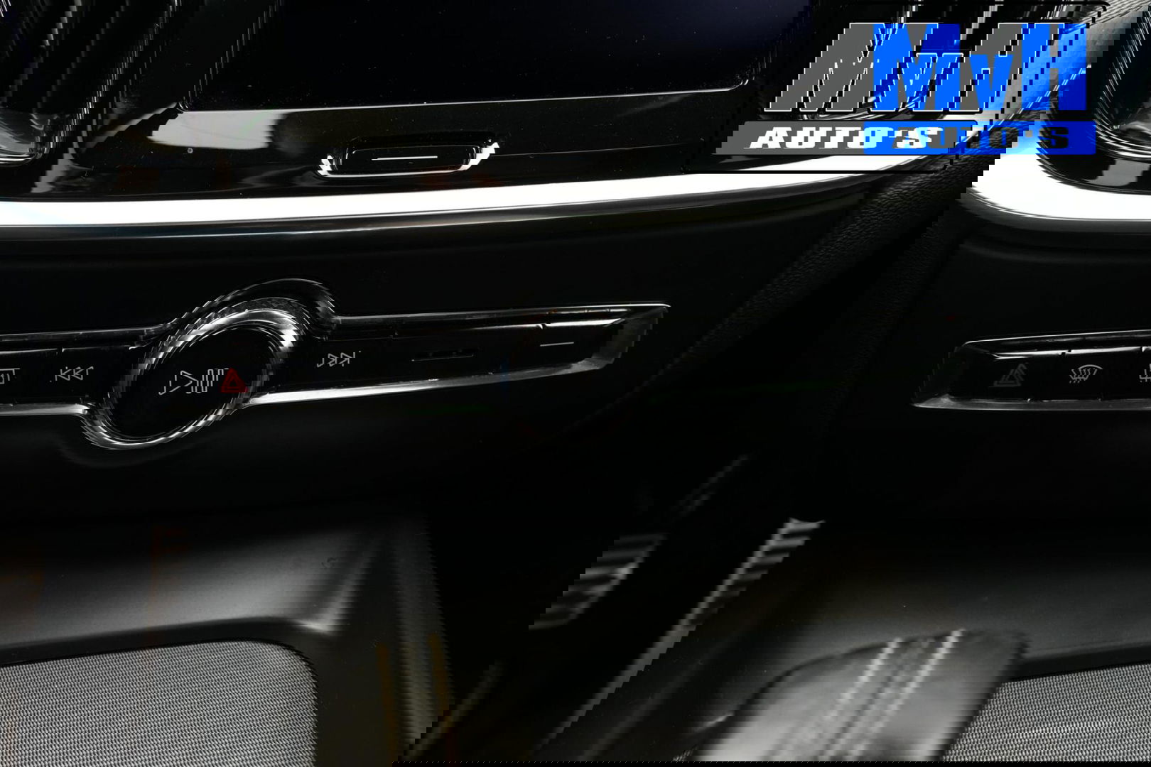 Volvo V60 2.0 B3 R-Design|PANO|STOEL/STUUR.VERW|AUTO.PILOT