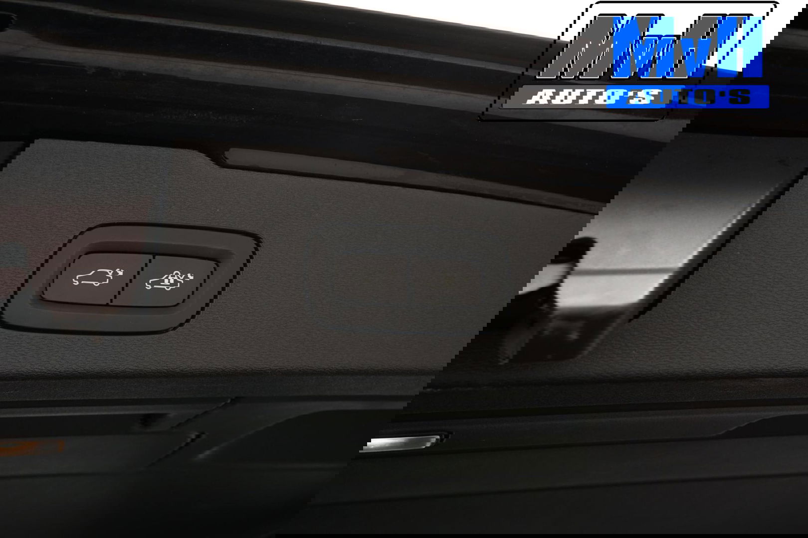 Volvo V60 2.0 B3 R-Design|PANO|STOEL/STUUR.VERW|AUTO.PILOT