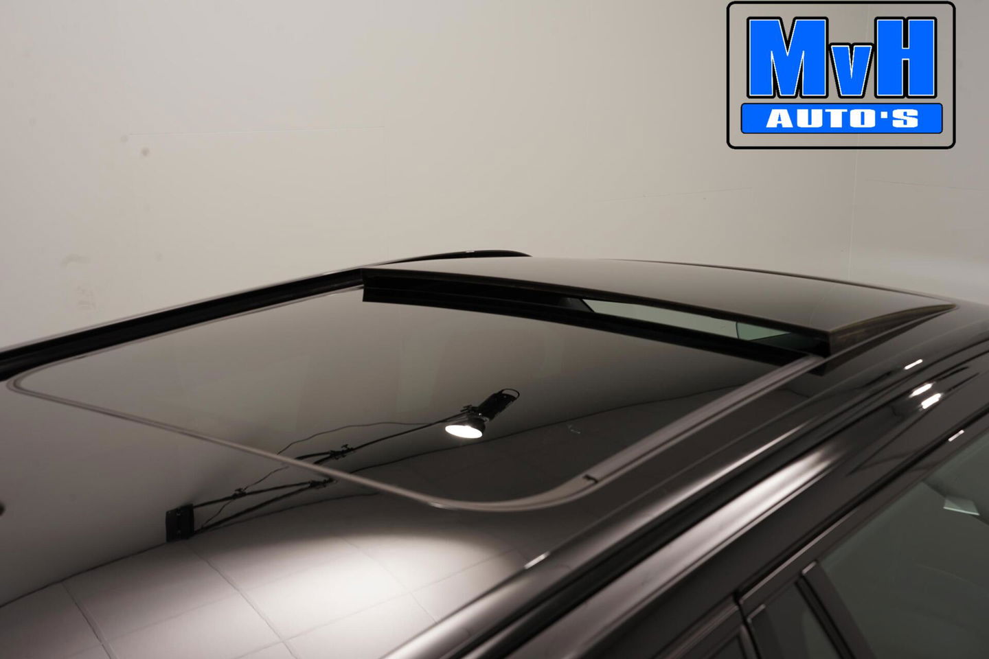 Volvo V60 2.0 B3 R-Design|PANO|STOEL/STUUR.VERW|AUTO.PILOT