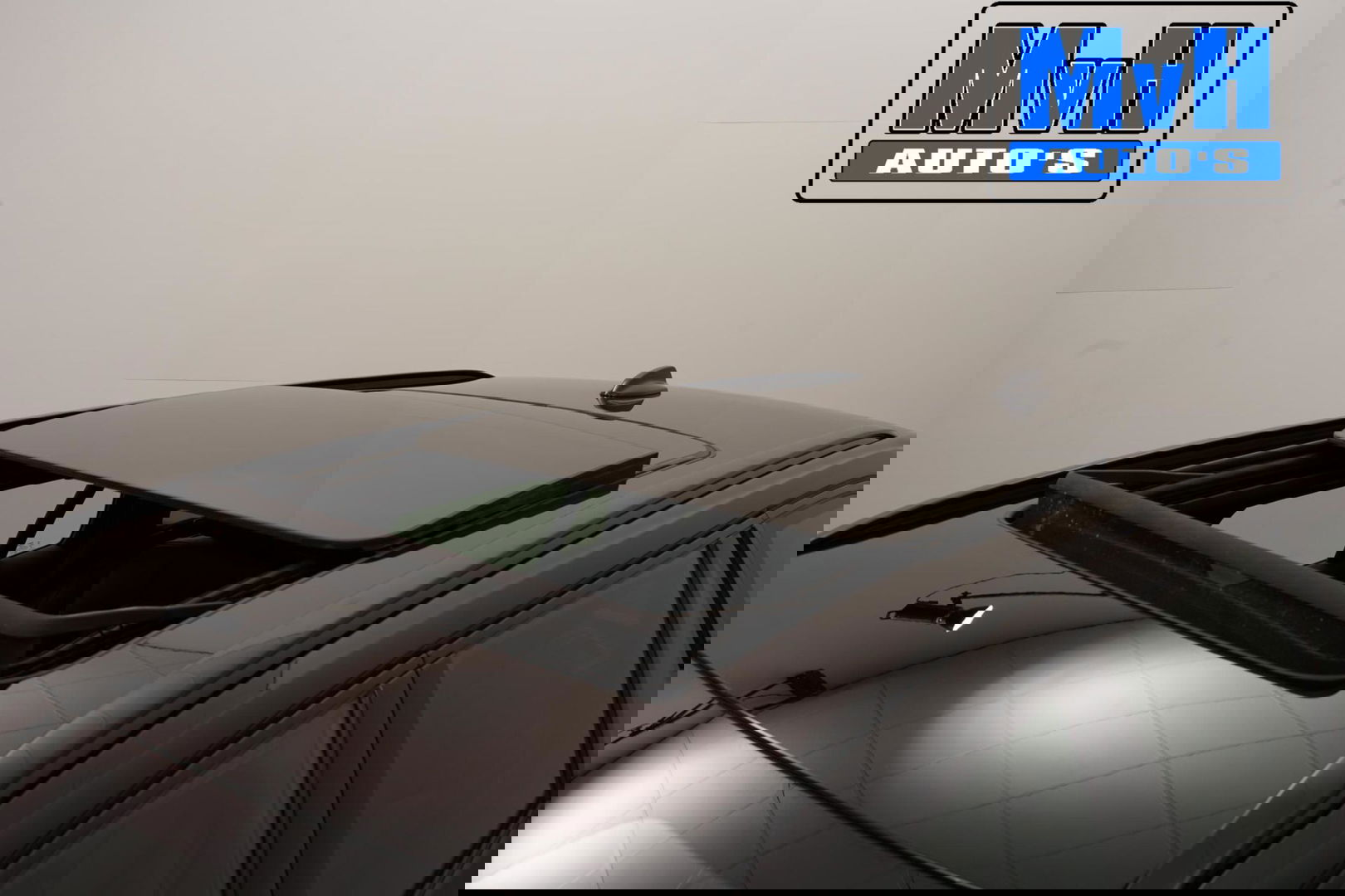 Volvo V60 2.0 B3 R-Design|PANO|STOEL/STUUR.VERW|AUTO.PILOT