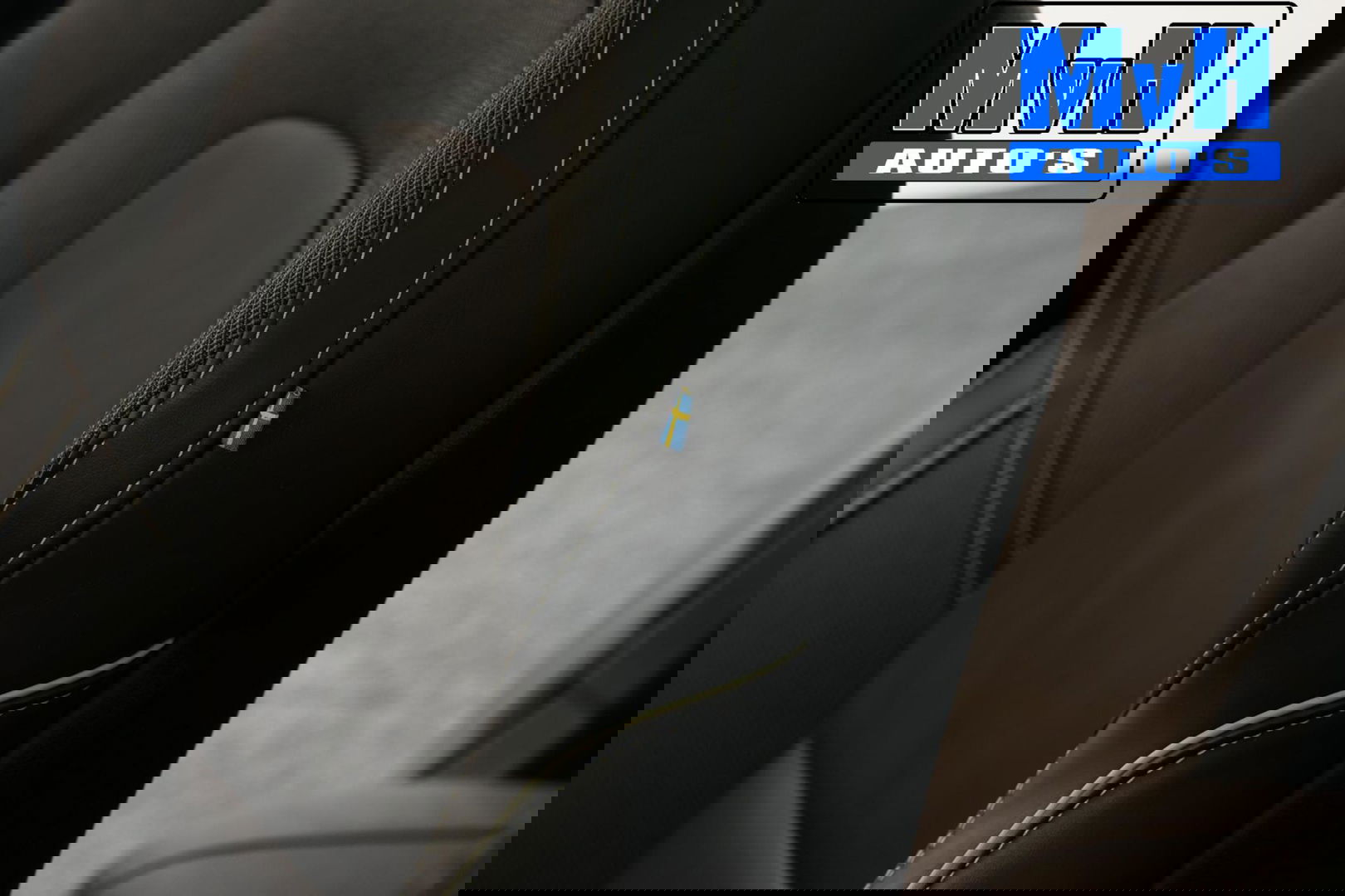 Volvo V60 2.0 B3 R-Design|PANO|STOEL/STUUR.VERW|AUTO.PILOT