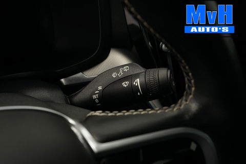 Volvo V60 2.0 B3 R-Design|PANO|STOEL/STUUR.VERW|AUTO.PILOT