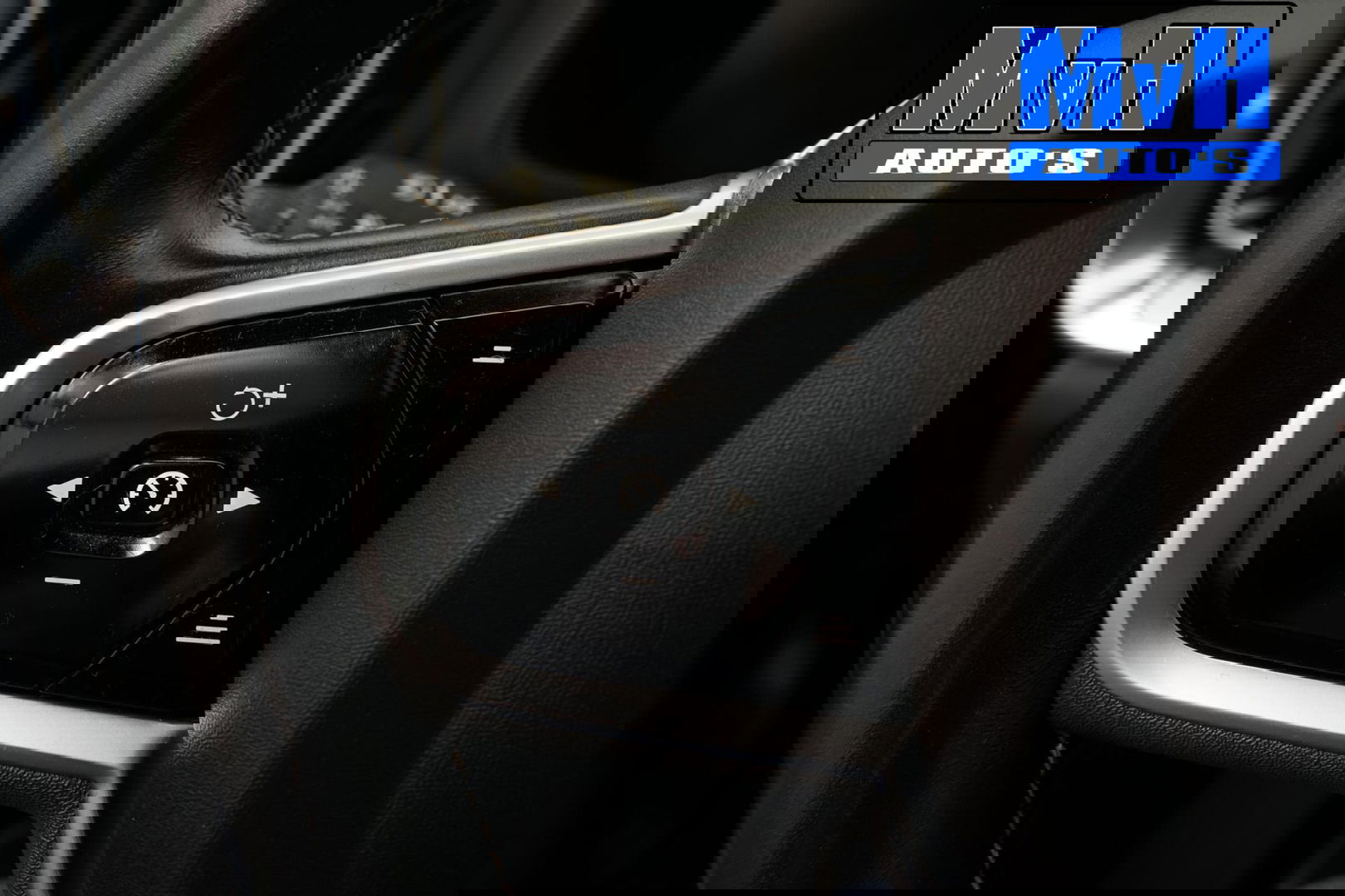 Volvo V60 2.0 B3 R-Design|PANO|STOEL/STUUR.VERW|AUTO.PILOT