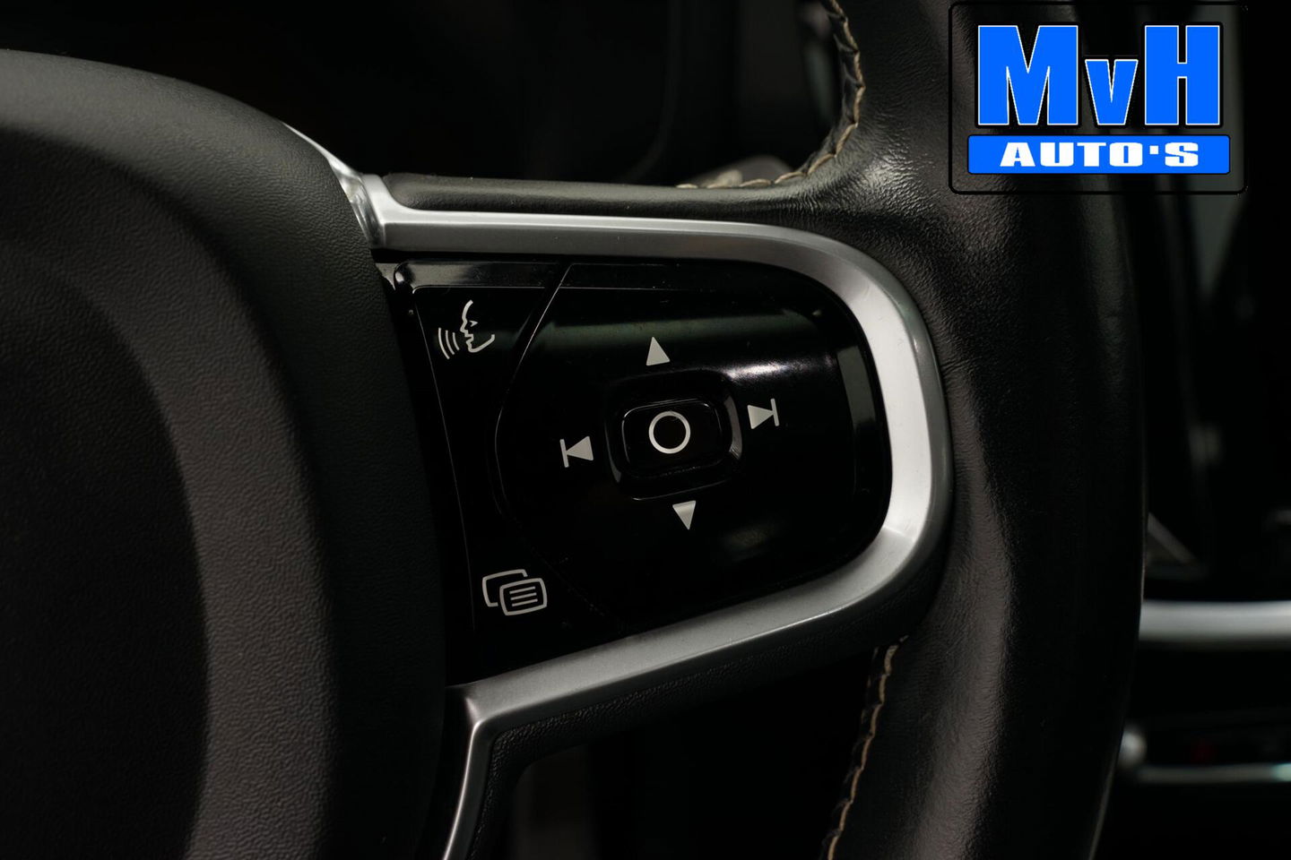 Volvo V60 2.0 B3 R-Design|PANO|STOEL/STUUR.VERW|AUTO.PILOT