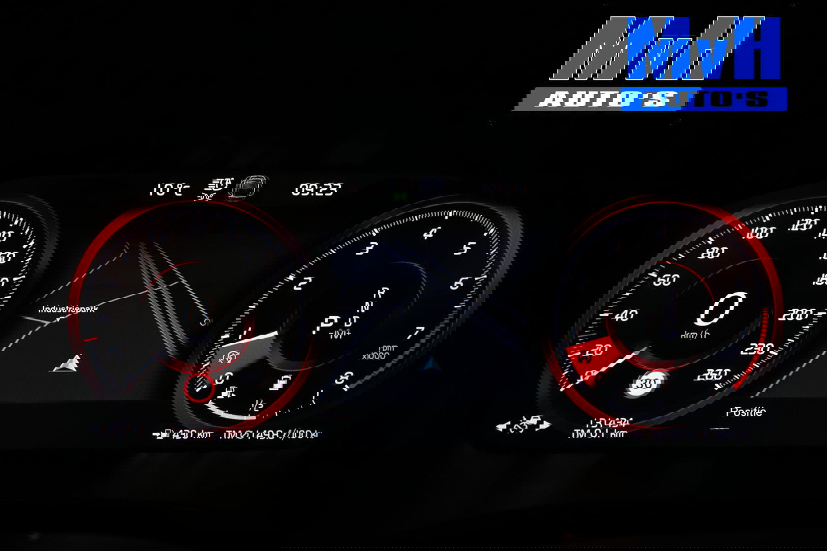 Volvo V60 2.0 B3 R-Design|PANO|STOEL/STUUR.VERW|AUTO.PILOT
