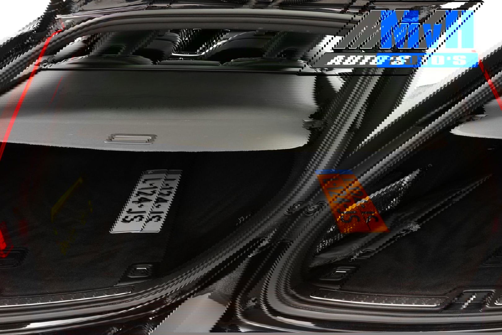 Volvo V60 2.0 B3 R-Design|PANO|STOEL/STUUR.VERW|AUTO.PILOT