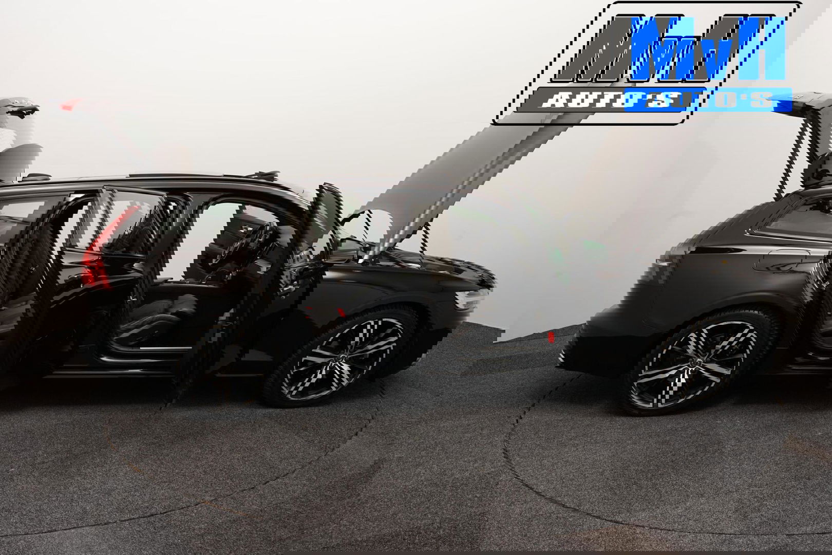 Volvo V60 2.0 B3 R-Design|PANO|STOEL/STUUR.VERW|AUTO.PILOT