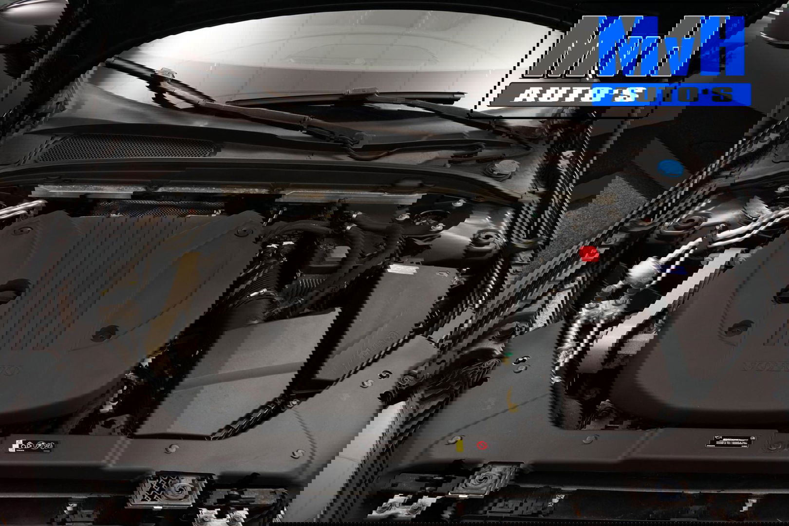 Volvo V60 2.0 B3 R-Design|PANO|STOEL/STUUR.VERW|AUTO.PILOT