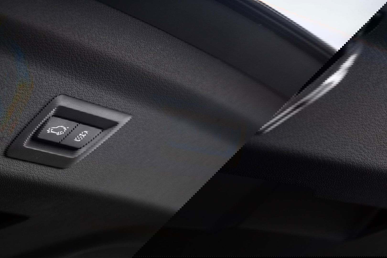 MINI Countryman 1.5 Cooper S E ALL4 Essential CAMERA / NAVI / CARPLAY / AIRCO / ZWART / STOELVERWARMING