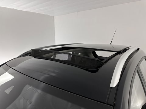 MG ZS EV Luxury 45 kWh {SOH-90%} (INCL-BTW) Aut. *PANO | LEATHER | CCS-FASTLOADER | KEYLESS | NAVI-FULLMAP | ADAPTIVE-CRUISE | CAMERA | HEATED-SPORTSEATS | CARPLAY | BLINDSPOT | DAB | LANE-ASSIST | 17''ALU*